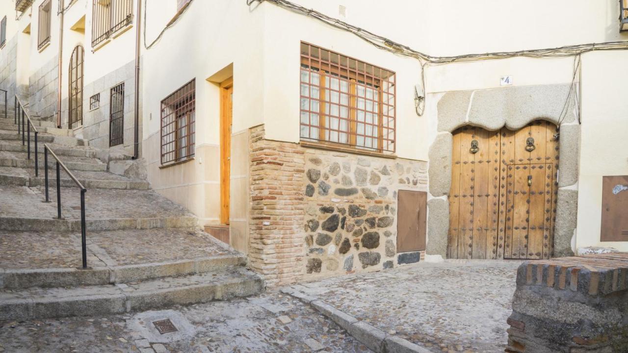 Madera Y Piedra - Apartamentos Aloha توليدو المظهر الخارجي الصورة