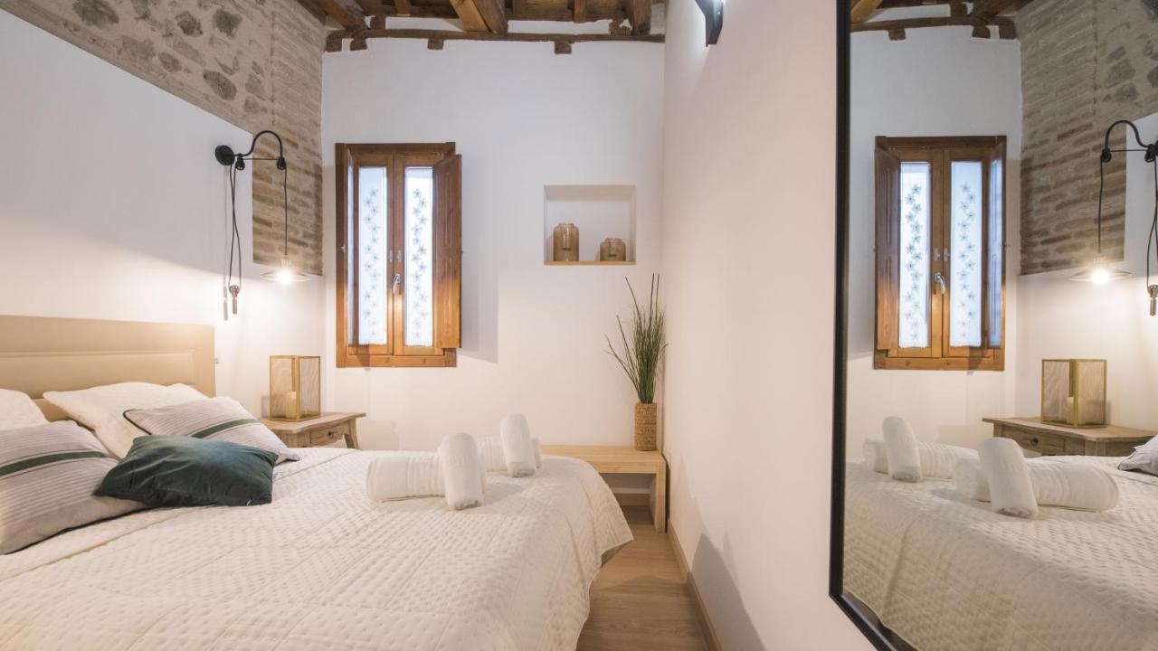 Madera Y Piedra - Apartamentos Aloha توليدو المظهر الخارجي الصورة